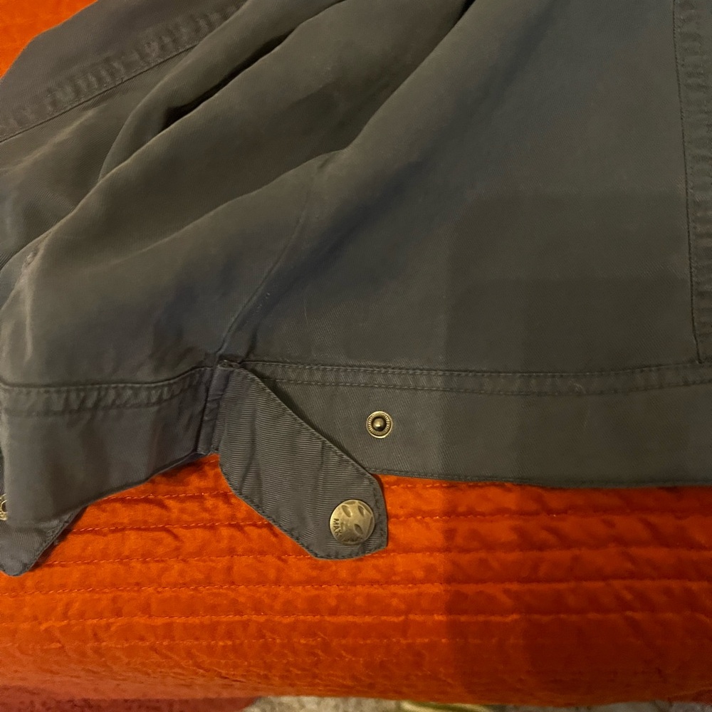 Blue 
Light summer jacket - Picture 4 of 6